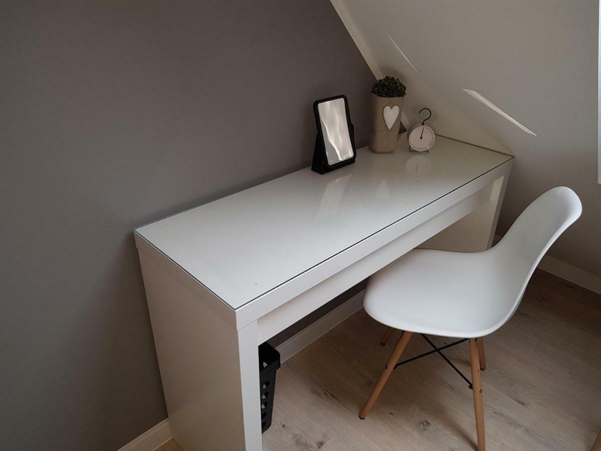 Black Rose Apartament Targi 3 Km, F-Ry Vat Kielce Buitenkant foto